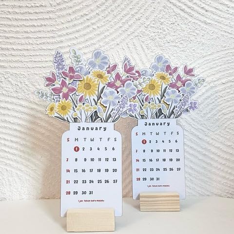 2024 Bloomy Flowers Desk Calendar - Oneonlycustom