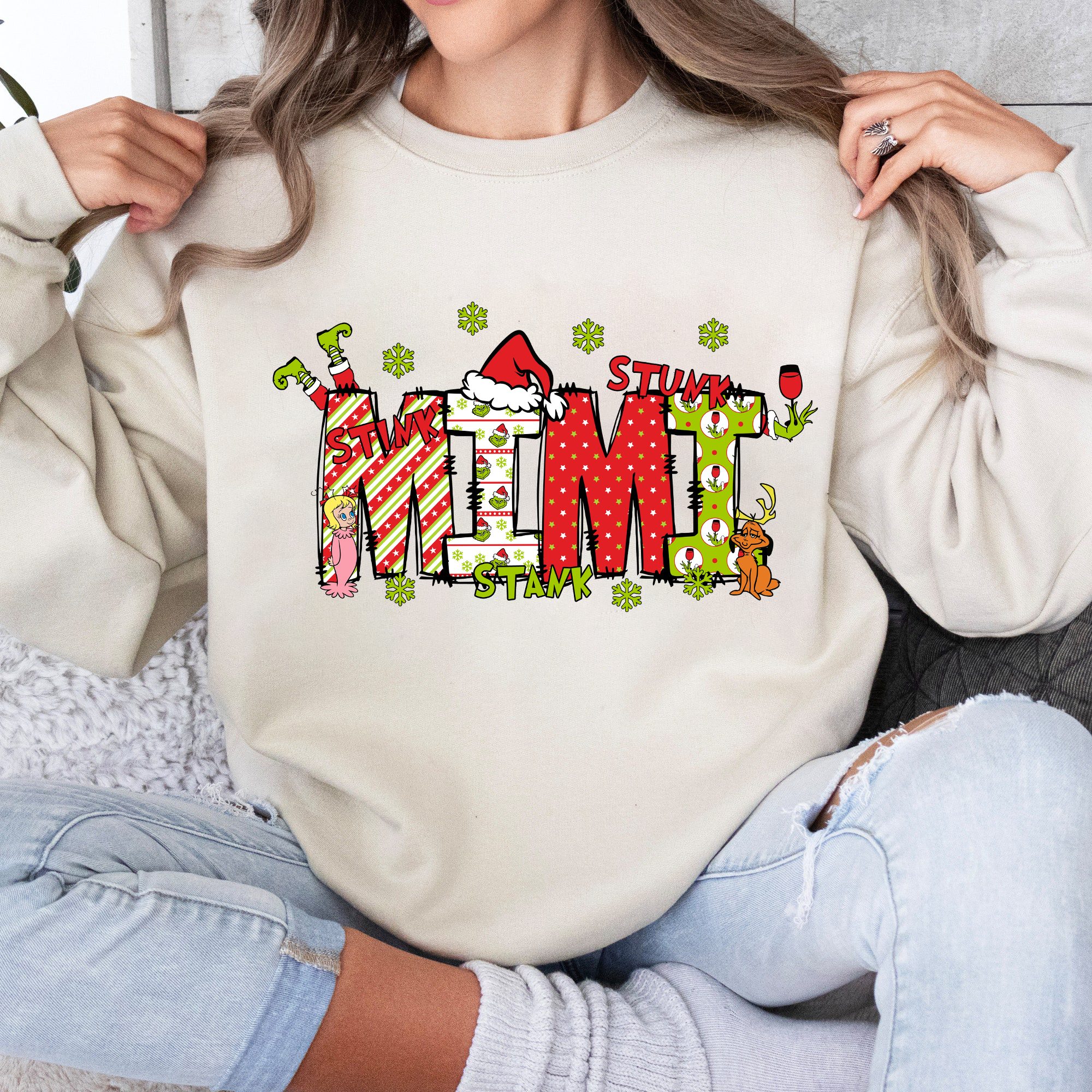 Personalized Nickname Grandma, Mom And Kids Names Christmas 2024 Sweatshirt