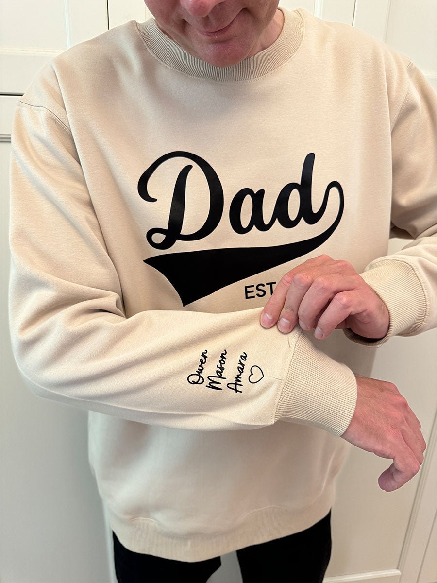 Personalized Dad T-shirt/Sweatshirt/Hoodie with Kids Name on sleeve-Custom Gifts-Choose any Year - Oneonlycustom