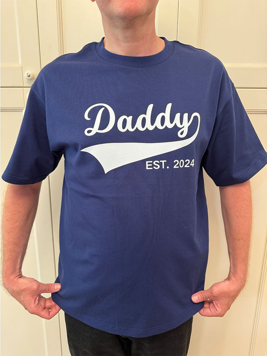 Personalized Dad T-shirt/Sweatshirt/Hoodie with Kids Name on sleeve-Custom Gifts-Choose any Year - Oneonlycustom